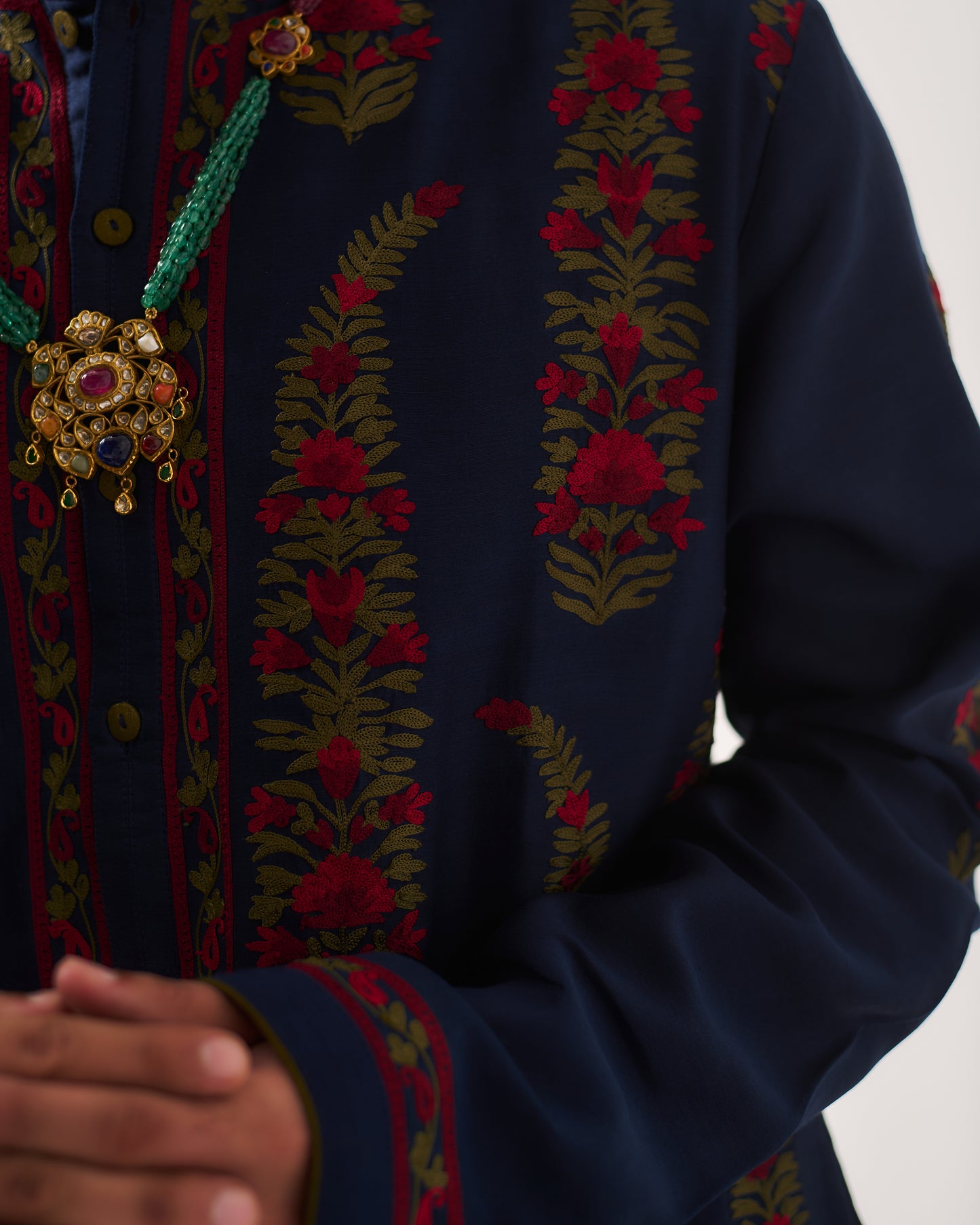 Linear Paisley